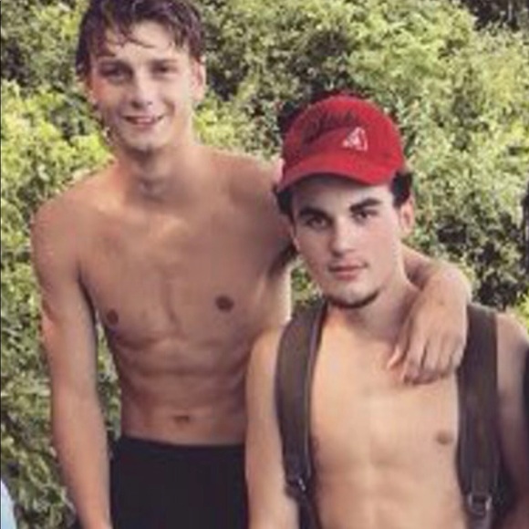 Meet your Posher, Parker - Picture 1 of 1